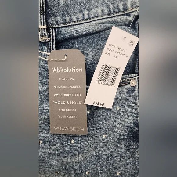 Wit & Wisdom Bennett Skyrise Rhinestone Barely Boot Jeans Size 18W NWT - Picture 4 of 11